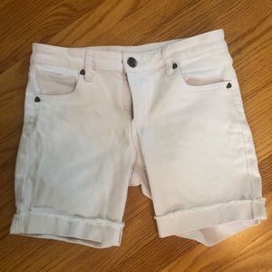 Kut from the Kloth White Boyfriend Shorts